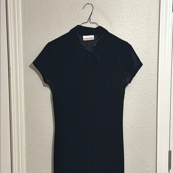 Forever 21 Vintage Elegant Black Velvet Jumpsuit - Picture 2 of 5